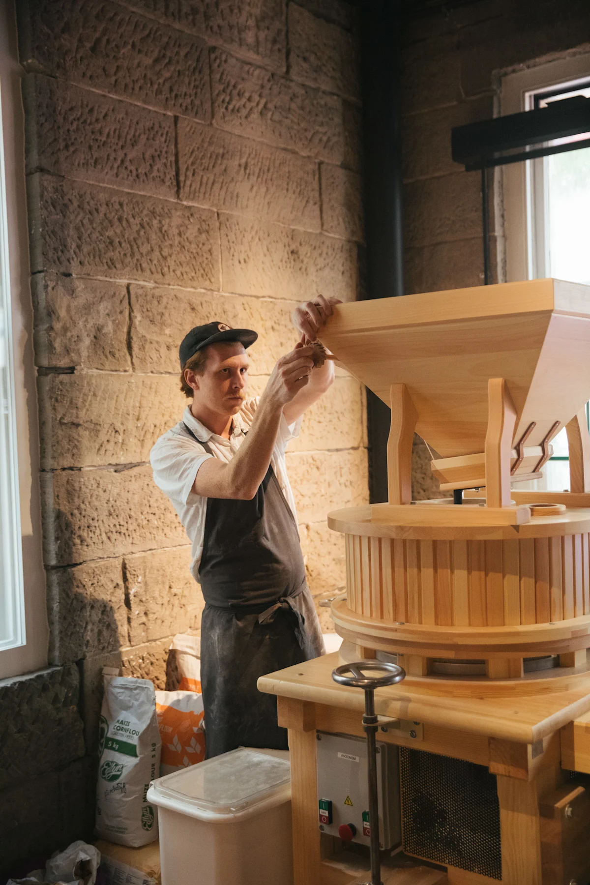 Hinchcliffe Café Finder 3