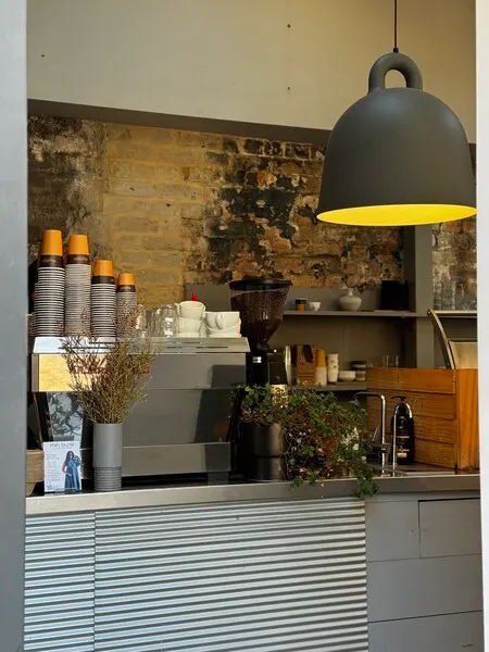 big-Media 1-43171624-E72C-4D14-B5D3-5A02F6C76DF5